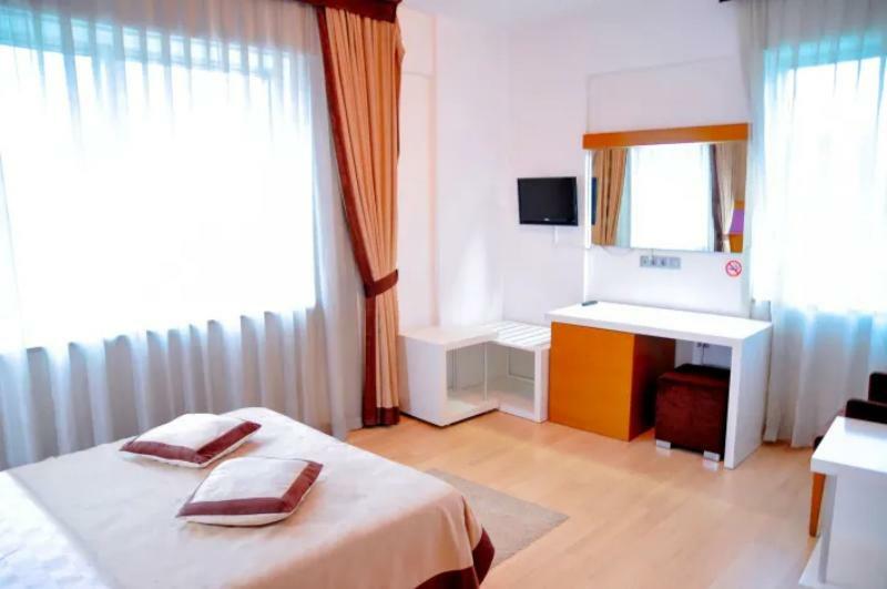Expo Park Hotel Antalya Buitenkant foto